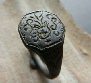 Authentic Medieval Bronze Ring With Heraldic Seal / 14th – 15th Century / 21 Mm
