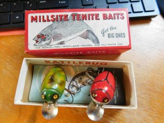 Vintage Antique Millsite Baits Rattle Bug Fishing Lure - 2 Lures 1 Box - Lqqk