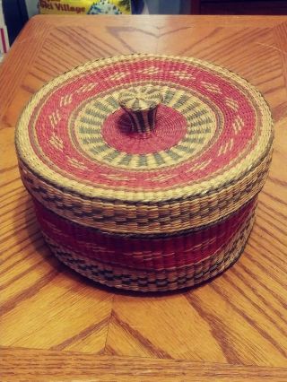Colorful Finely Woven Vintage Sweet Grass Basket 7 " People 