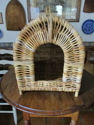 Large Vintage Wicker Dog House Dog Bed Cat House Cat Bed Indoor Pet Bed 21x22x16
