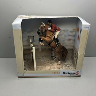 Schleich Horse Show Jumping Set With Rider 42026 Retired
