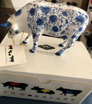 2000 Cow Parade Figurine - China Cow - 9167 - Blue And White - Org Box Hang Tag