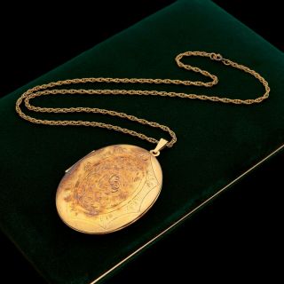 Antique Vintage Deco Gold Filled Gf Atlas Chased Huge Locket Pendant Necklace