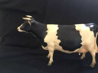 Breyer,  Vintage Holstein Cow With Horns.  341 - 1972 - 73.