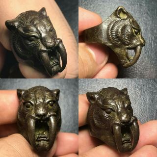 Antique Ancient Roman Old Bronze Wonderful Rare Ring With Lion Head