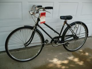 Vintage 1960s Schwinn Breeze 3 - Speed Ladies Road Cruiser Black Complete Bicycle