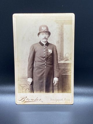 Antique 19th C Cabinet Card Photo Policeman W Billy Club Bridgeport Connecticut