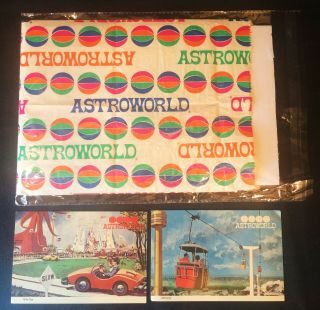 Rare 1960s Houston,  Tx Astroworld Amusement Park Vtg Gift Shop Bag,  Postcards