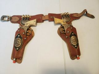 VINTAGE HUBLEY U.  S.  MARSHAL TOY CAP GUNS WITH HOLSTER 2