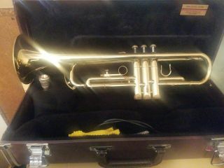Vintage Em Winston Trumpet With Yamaha Hard Case -