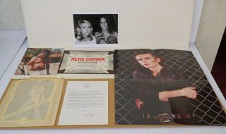 Vintage Alice Cooper Black Widow Fan Club Memorabilia 1980 