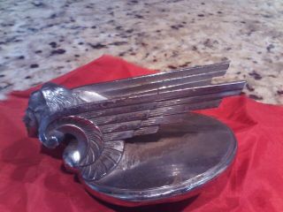 Vintage 1929 - 1931 Chevrolet Winged Viking Radiator Cap Hood Ornament Fly Sphinx