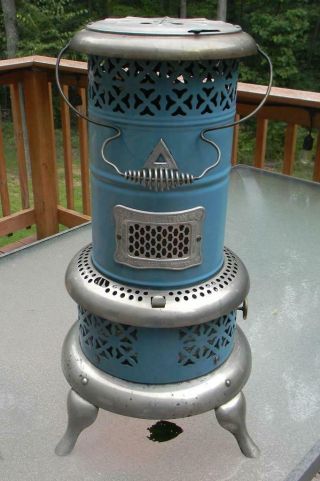 Vintage Perfection 630 Blue Kerosene Smokeless Oil Heater Stove With Burner