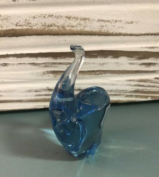 Gorgeous Blue Art Glass Elephant Figurine Paperweight 3.  5 Inches Tall 2