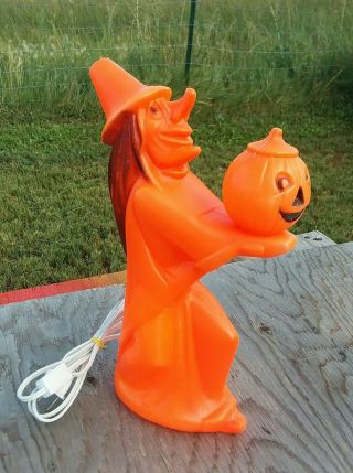 Vintage 13 " Halloween Witch Holding Pumpkin Blow Mold W/light