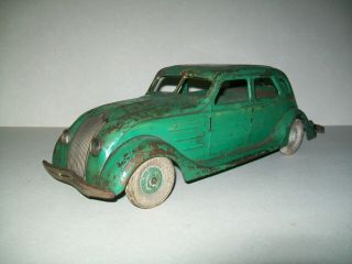 Vintage Pressed Steel Kingsbury Toys 1934 Chrysler Airflow Car - 14 " - U.  S.  A.