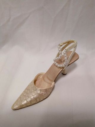 Collectible Shoe Raine Style Just The Right Shoe 4 1/4 " Long Perfect