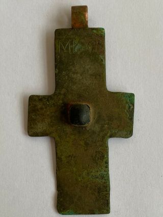 LARGE ROMAN ANCIENT ARTIFACT BRONZE CROSS WITH RED INTAGLIO GEM STONE.  200 - 300AD 3
