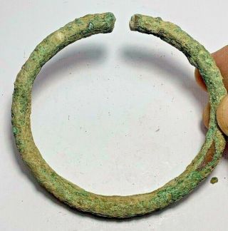Huge Ancient Celtic Bronze Bracelet With Two Heads 700 - 500 Bc 86,  2mm