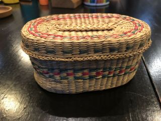 Vintage Sweetgrass Small Covered Basket With Lid Boho Wall