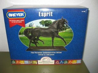 Breyer Collectible Horse " Esprit " 9102 Commemorative Edition