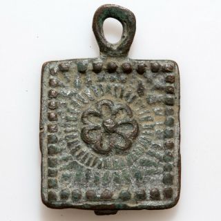 Ancient Byzantine Bronze Silver Plated Plate Pendant Depicting A Floral Circa 10