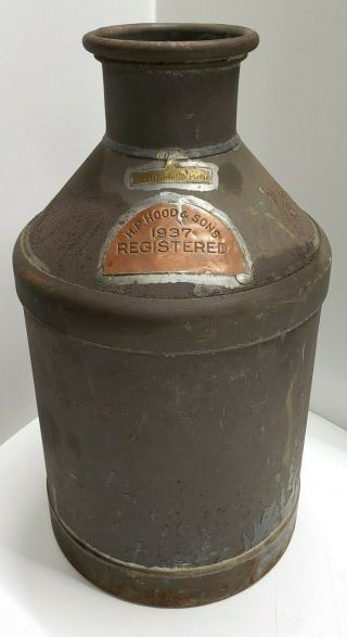 1937 Vintage H.  P.  Hood & Sons Metal Handled Milk Jug Can W/copper Seal Badge