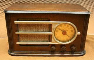 Vintage Old Antique Silvertone Radio Model 6050;streamline Design,  Restored,