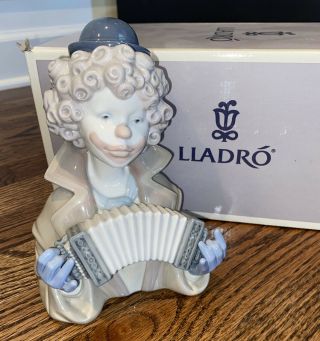 Vintage Lladro Figure Fine Melody Clown 5585
