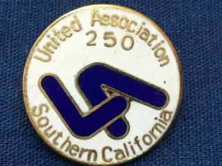 United Association Of Plumbers,  Pipefitters Local 250 Trade Union Pin