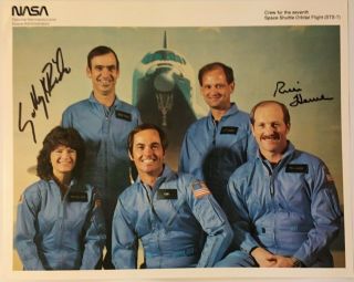 Sts - 7 Shuttle Nasa Photograph Signed By Astronauts Sally Ride And Rick Hauck