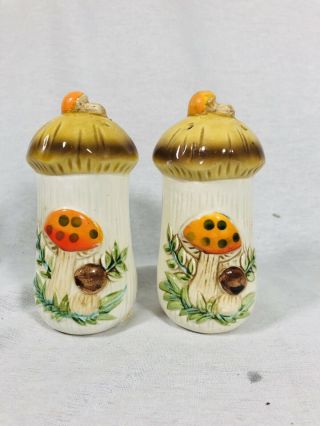 Vintage Merry Mushroom Salt And Pepper Shakers Sears Roebuck Made In Japan 1978