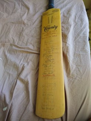 Vintage Cricket Bat Signed.  1971,  World Xi Vs Australia Cricket Series,  4 Ccts