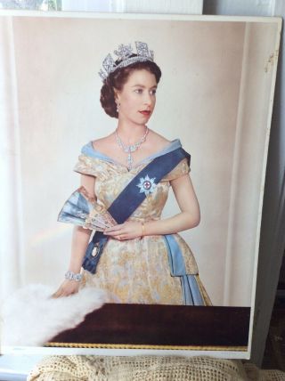 Elizabeth Ii. ,  Queen (1926) - Hand - Colored Dorothy Wilding Portrait