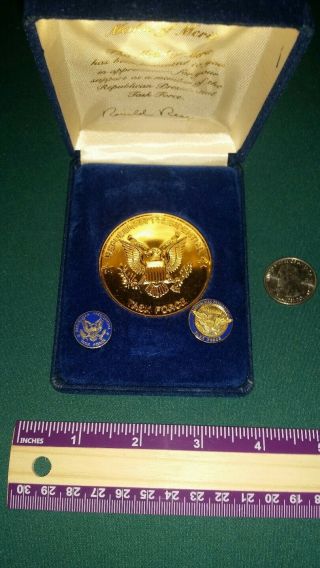 Ronald Reagan Medal Of Merit Republican Presidential Task Force Coin With 2 Pins