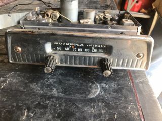 Vintage Motorola Volumatic Tube Type Radio