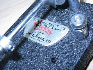 Vtg EF Johnson 114 - 520 semi - automatic Telegraph Key w/original box & book 3