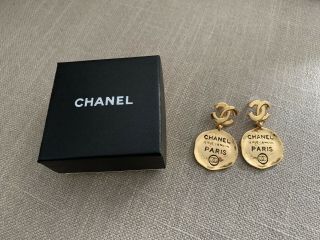 Chanel - 31 Rue Cambon Vintage Earring