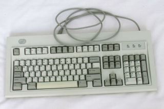IBM model M vintage buckling springs keyboard P/N 42H1292 made in UK 2