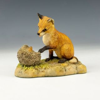 Border Fine Arts - Fox & Hedgehog Figure - Modelled By Ray Ayres