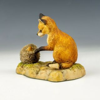 Border Fine Arts - Fox & Hedgehog Figure - Modelled By Ray Ayres 2