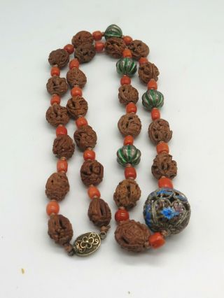 Vintage Estate Oriental Chinese Hediao Carved Nut And Coral Necklace
