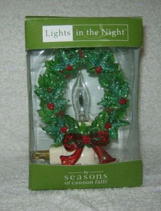 Lights In The Night - By Seasons Of Cannon Falls - Christmas Wreath -