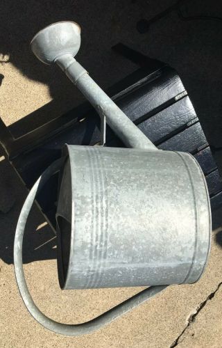 Large 3 Gallon Vintage Galvanized Metal Watering Can Rose Sprinkler Oval Shaped 3
