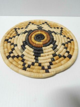 8 " Vintage Hopi Pueblo Indian Basket Coiled Plaque Tray Turtle W/ Raised Center