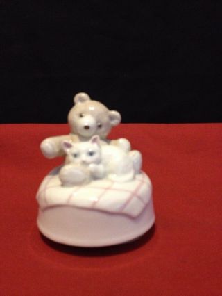 Vintage Otagiri San Francisco Music Box Co.  Porcelain Bear & Kitten Friends