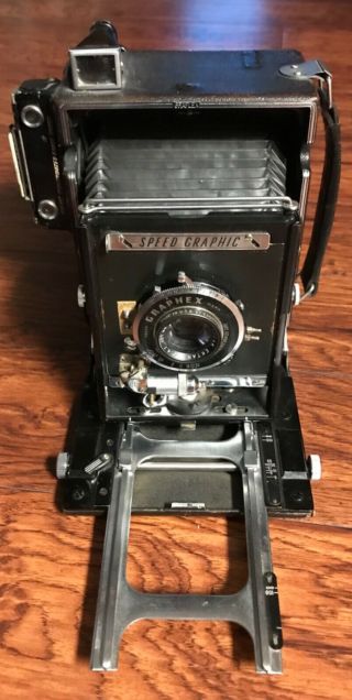 Graflex 4x5 Speed Graphic Vintage Camera,  With Lens And Side Range Finder