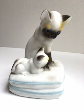 Siamese Cats Porcelain Ceramic Figurine Music Box Mother And Kitten