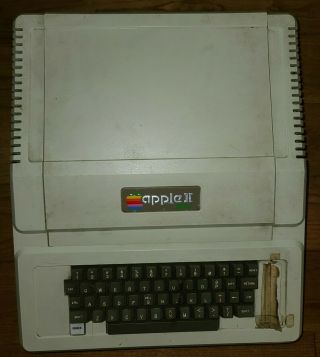 Vintage Apple Ii Plus Computer System,  Model A2s1048,