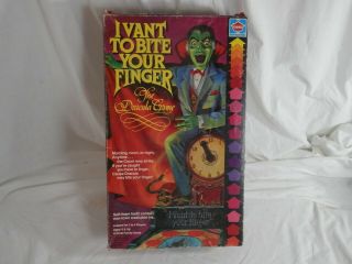 Vintage Complete I Vant To Bite Your Finger Dracula Board Game Hasbro